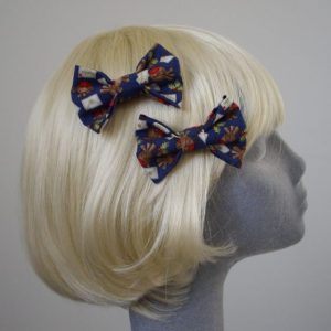 Blue Christmas Robin Bow Hair Clip side