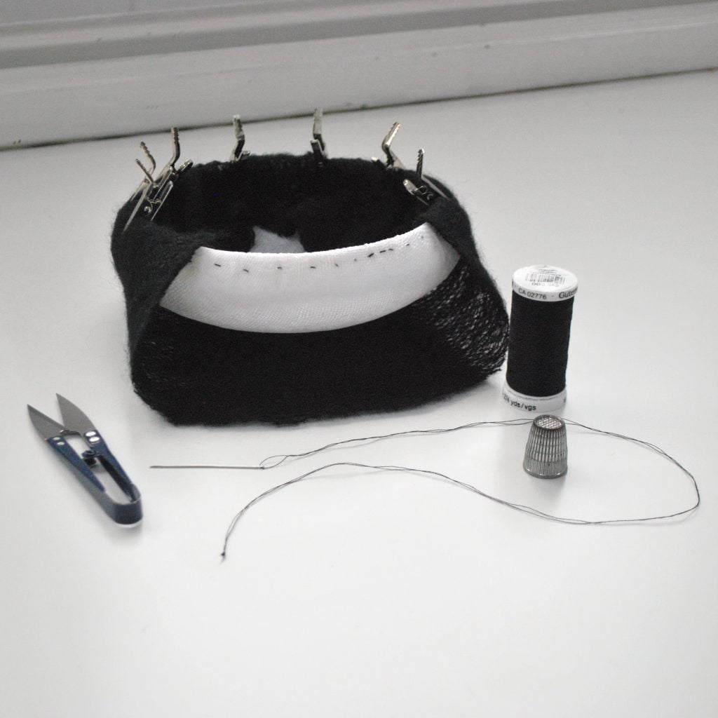 Using millinery ice wool