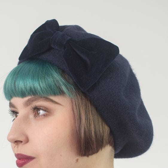 Navy Beret Navy Velvet Bow