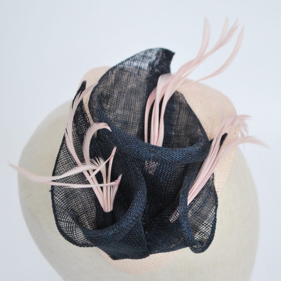 Nude Paper Straw Half Hat with Lilies and Feathers - detail 2