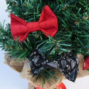 Black Tree and Red Greetings Christmas Bow Hair Clips