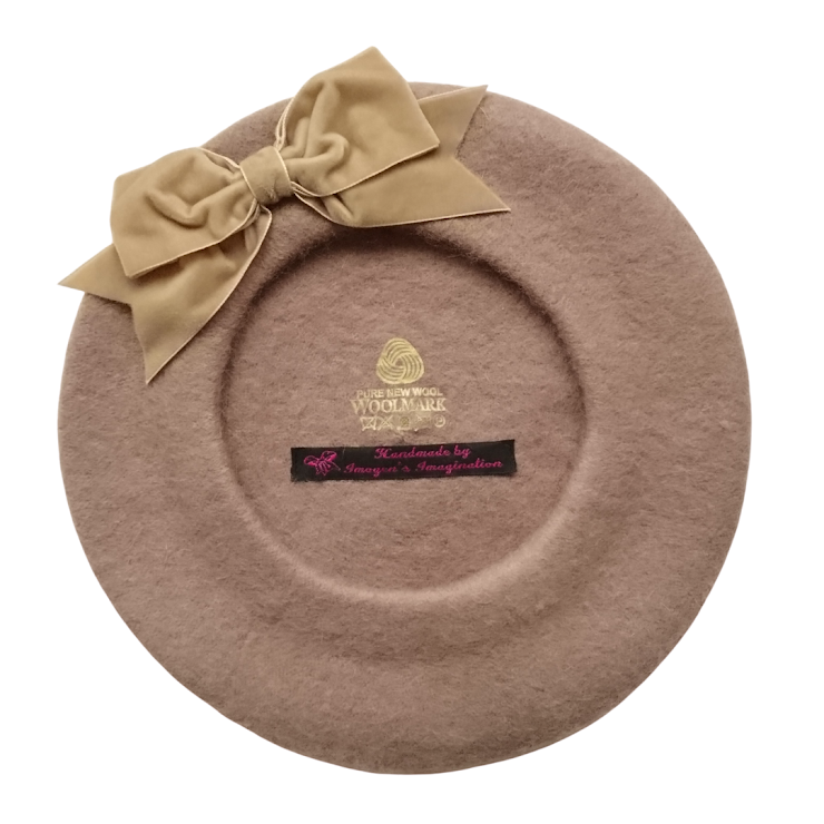 Beige Beret with Bow
