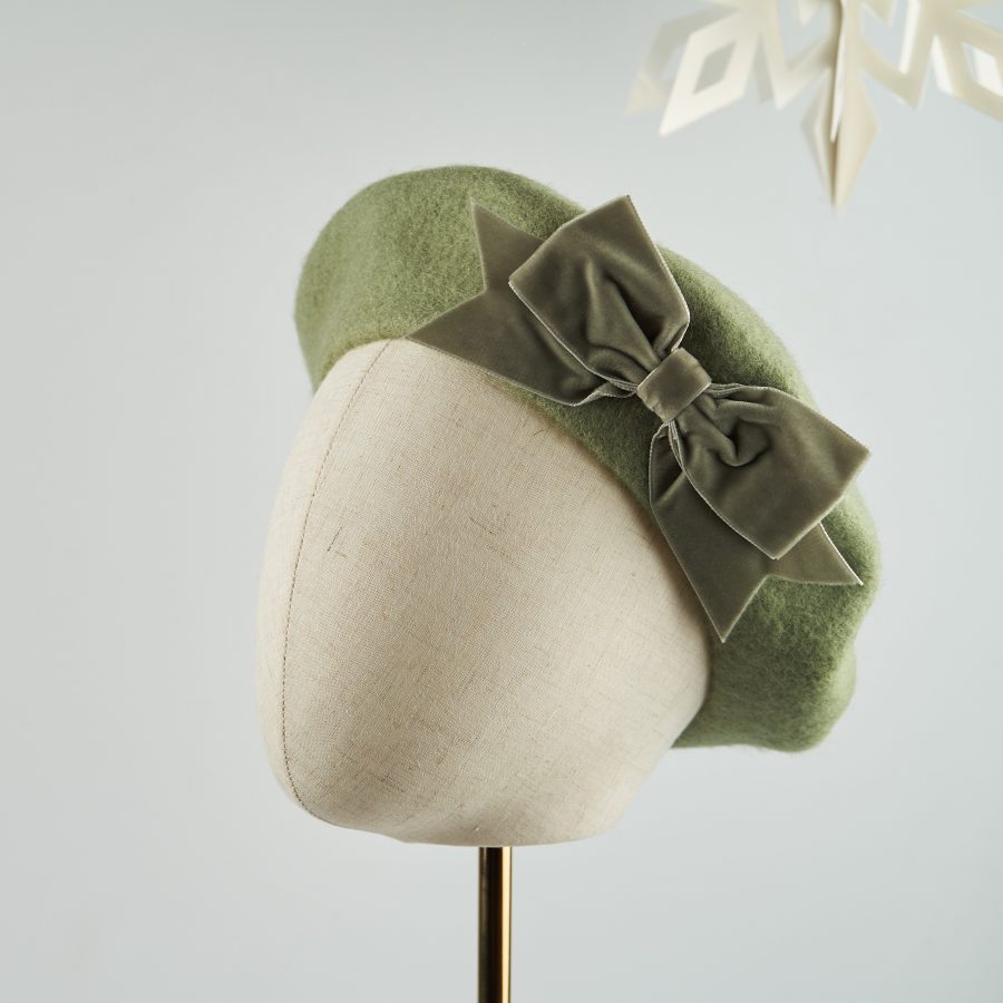 Green Wool Felt Beret with a Bow by Imogen's Imagination