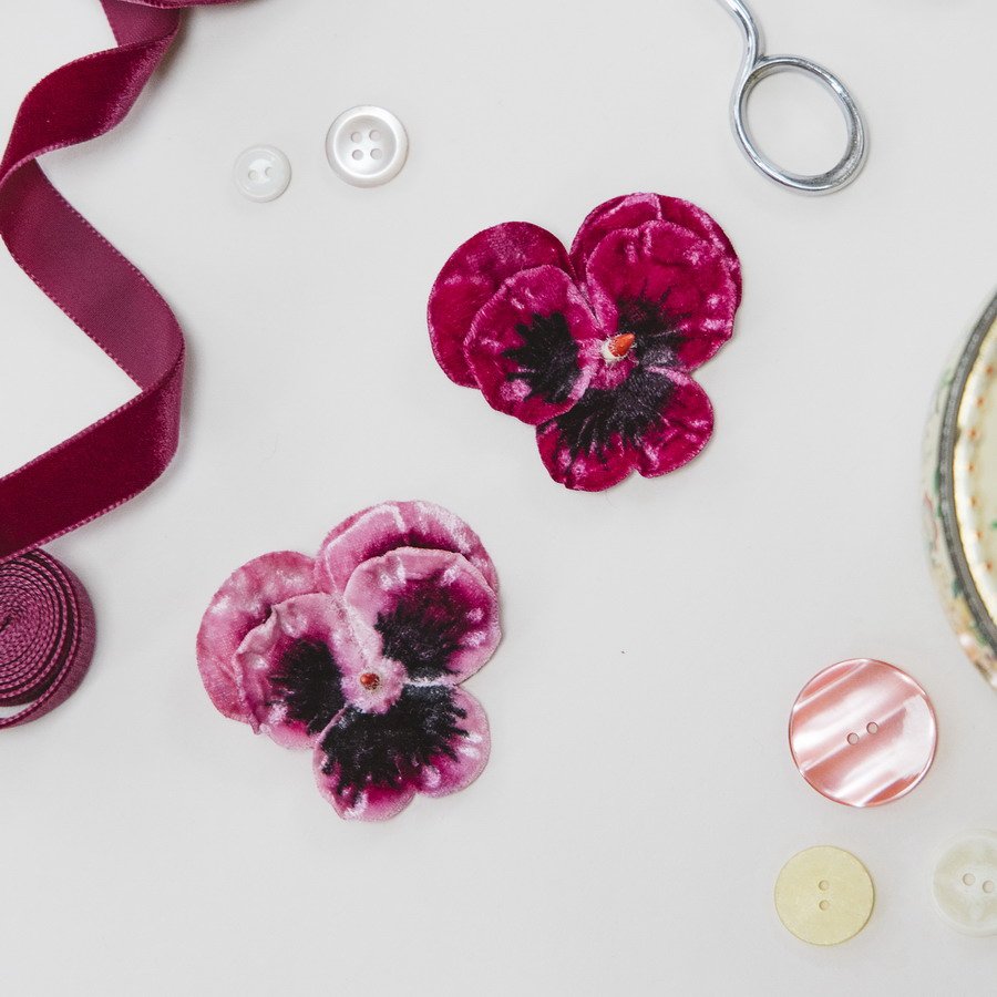 Pink and Fuchsia hair clips from Pink Large Pansy Flower Gift Set