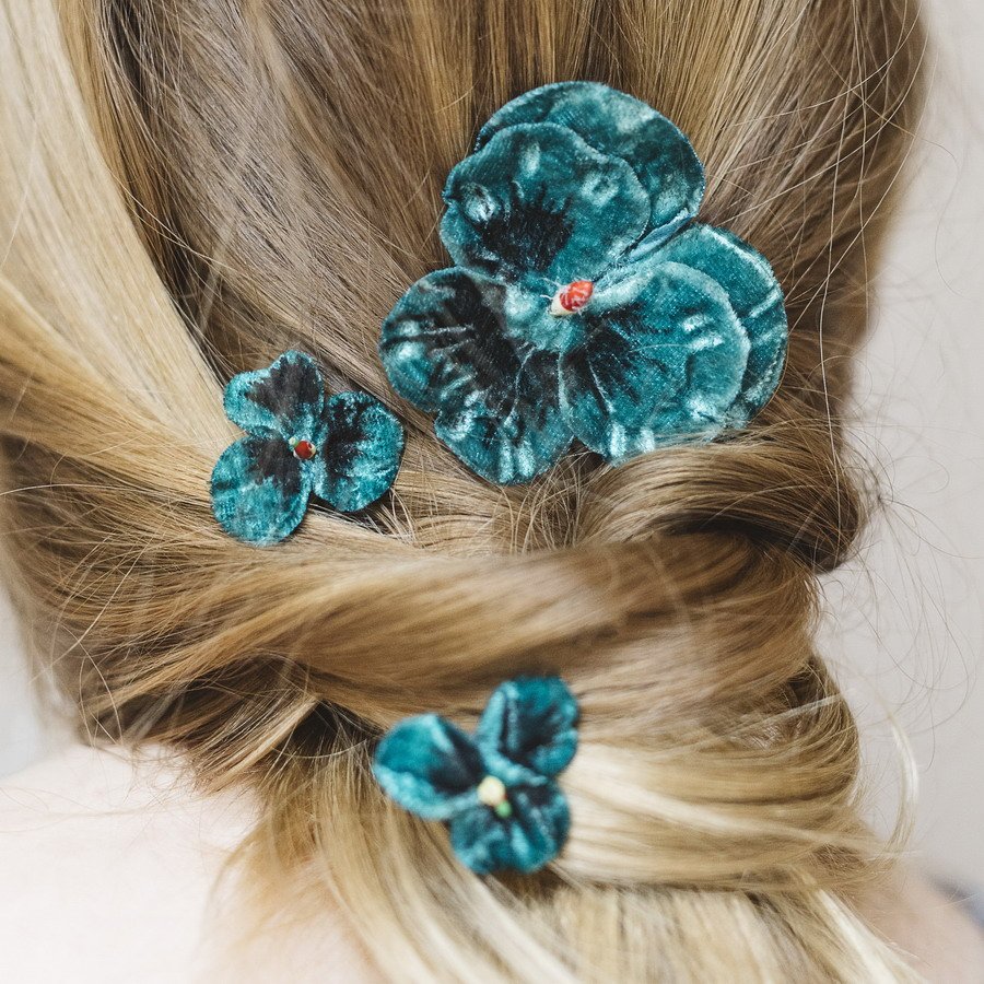 Set of three vintage style pansy hair flowers in Teal