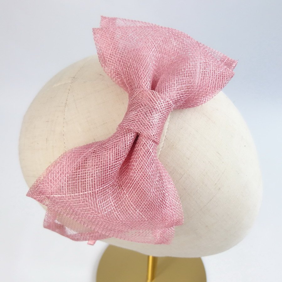Dusky Pink Fascinator by Imogen’s Imagination