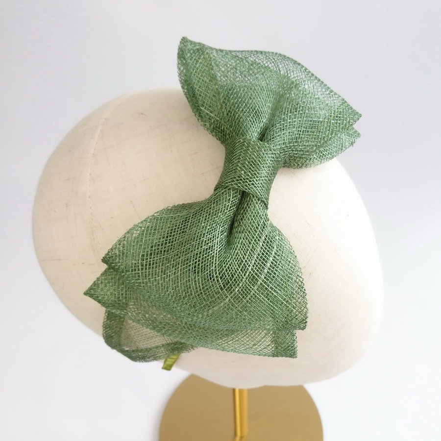 Green Fascinator by Imogen’s Imagination
