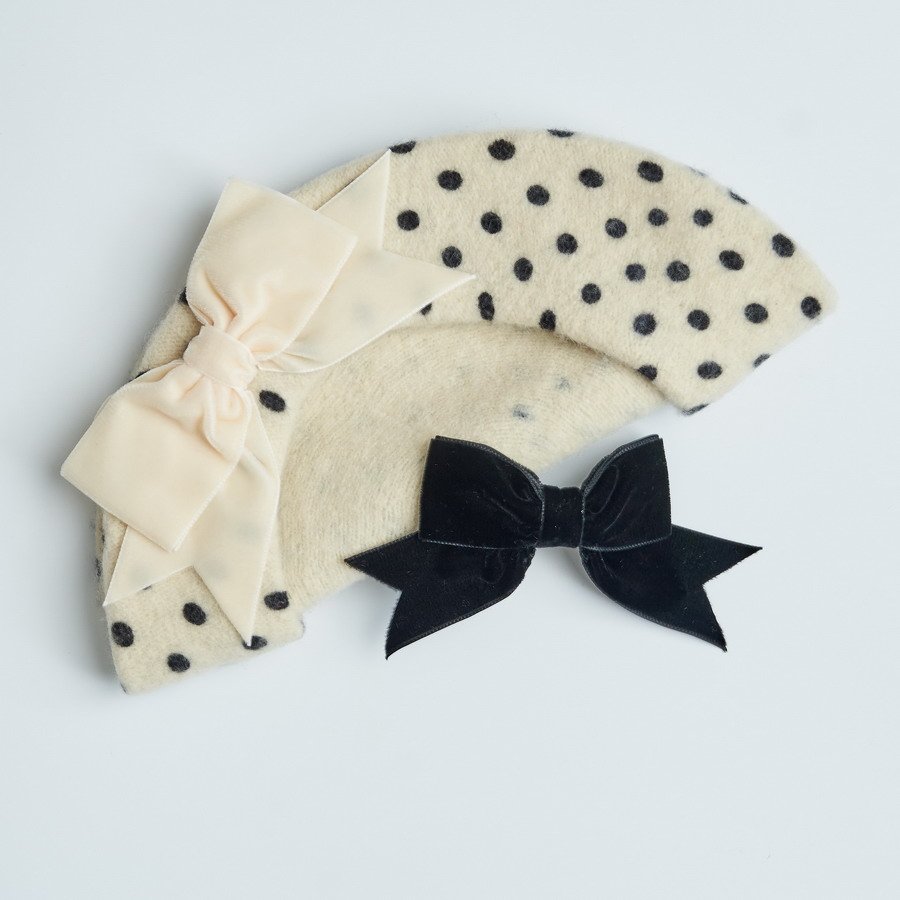 Ivory and Black coordinating Beret and Hair Clip Set