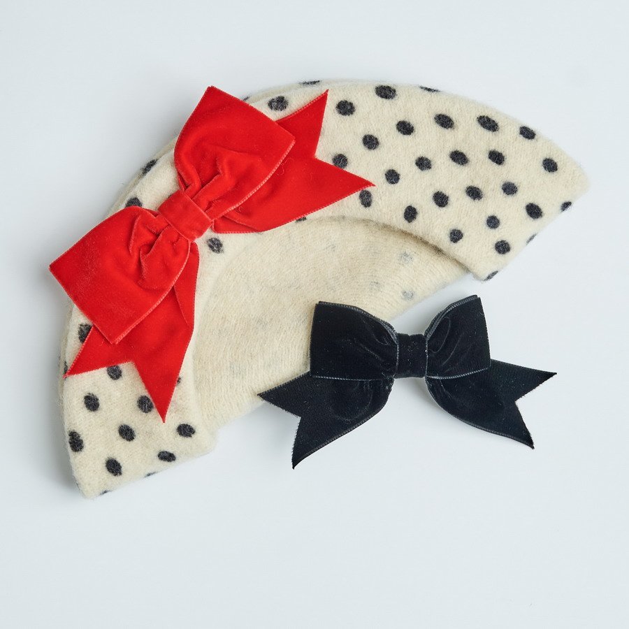 Red and Black coordinating Beret and Hair Clip Set