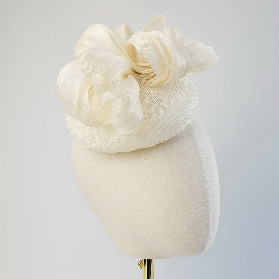 Ivory Button Hat with Abaca Loops - Image 3