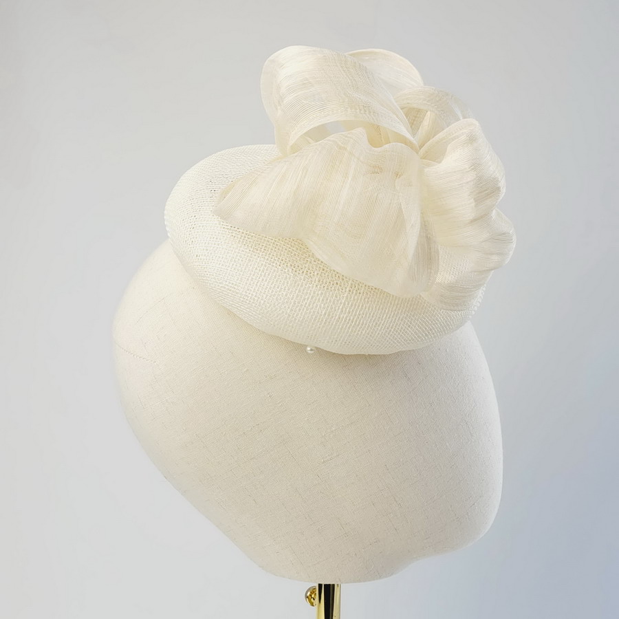 Ivory Button Hat with Abaca Loops - Image 5