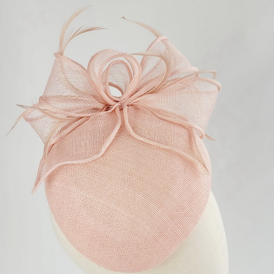 Pale Pink Sloped Beret Hat with Loops and Feathers - Image 5